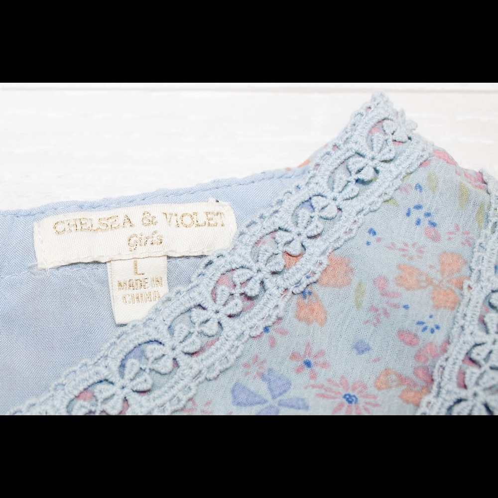 Chelsea & Violet Blouse
